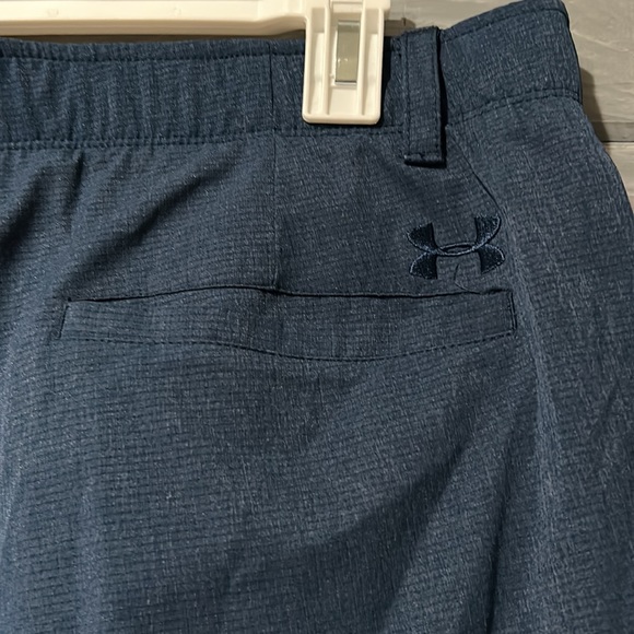 UnderArmour shorts 7” inseam - Picture 4 of 5